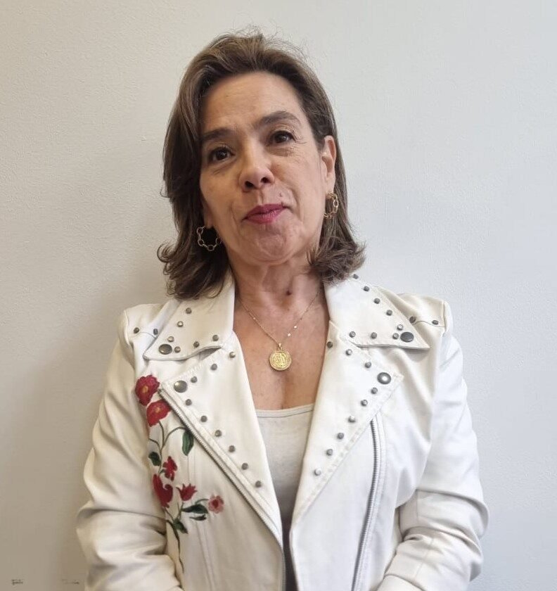 Iris Leiva